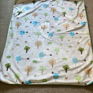 Circo Baby Fleece Backed blanket Owls & Trees